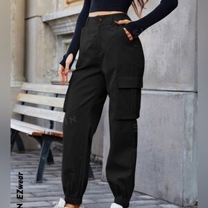 NWOT Black Cargo Ankle Pants